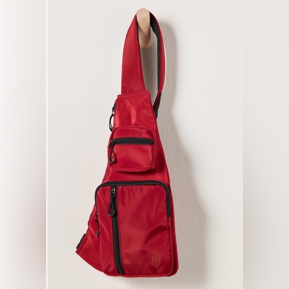 NWT Free People Sprinter Sling Bag in Crimson - Picture 1 of 7